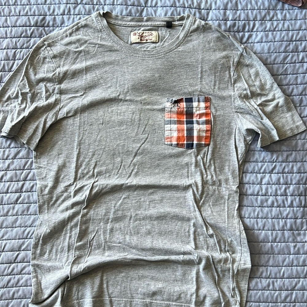 Penguin tee